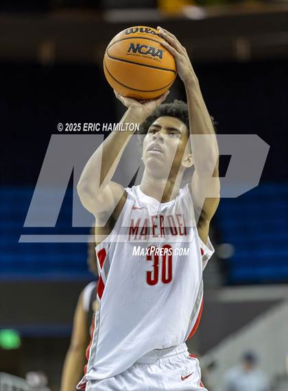 Thumbnail 2 in Crespi vs Mater Dei (Trinity-Mission League Challenge) photogallery.