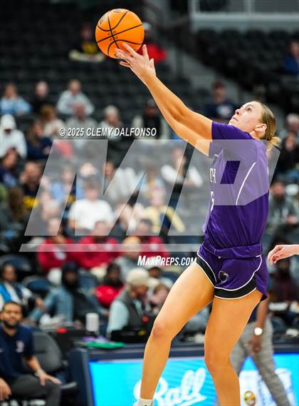 Thumbnail 2 in Denver South vs Dakota Ridge (Ball Arena) photogallery.