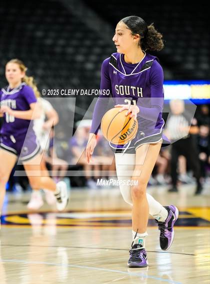 Thumbnail 2 in Denver South vs Dakota Ridge (Ball Arena) photogallery.