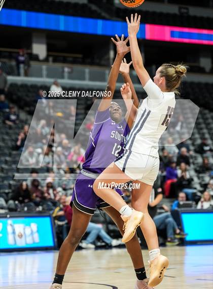 Thumbnail 2 in Denver South vs Dakota Ridge (Ball Arena) photogallery.