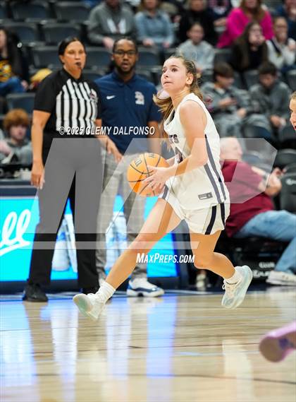 Thumbnail 3 in Denver South vs Dakota Ridge (Ball Arena) photogallery.