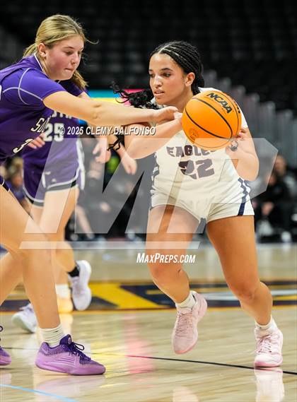 Thumbnail 2 in Denver South vs Dakota Ridge (Ball Arena) photogallery.