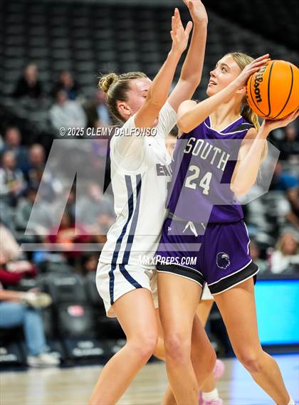 Thumbnail 3 in Denver South vs Dakota Ridge (Ball Arena) photogallery.