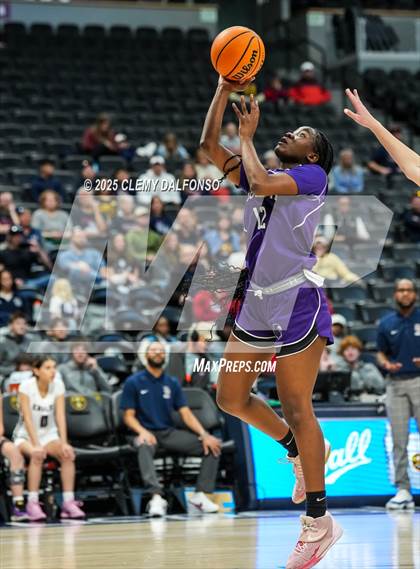 Thumbnail 3 in Denver South vs Dakota Ridge (Ball Arena) photogallery.