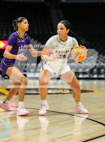 Thumbnail 3 in Denver South vs Dakota Ridge (Ball Arena) photogallery.
