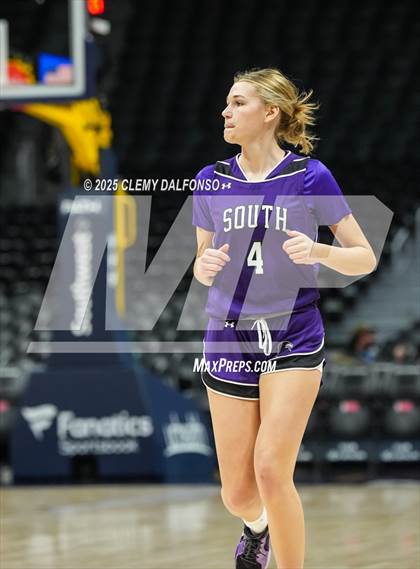 Thumbnail 1 in Denver South vs Dakota Ridge (Ball Arena) photogallery.