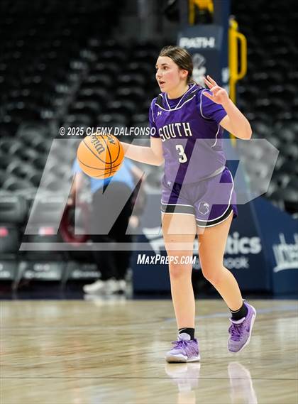 Thumbnail 2 in Denver South vs Dakota Ridge (Ball Arena) photogallery.