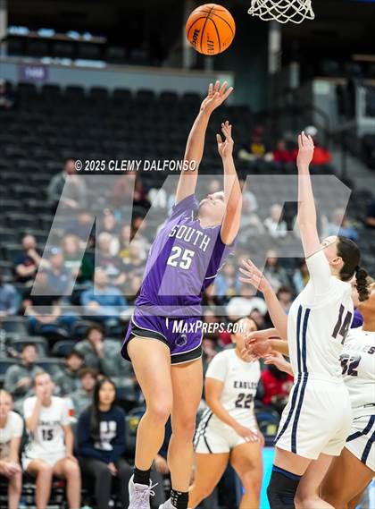 Thumbnail 2 in Denver South vs Dakota Ridge (Ball Arena) photogallery.