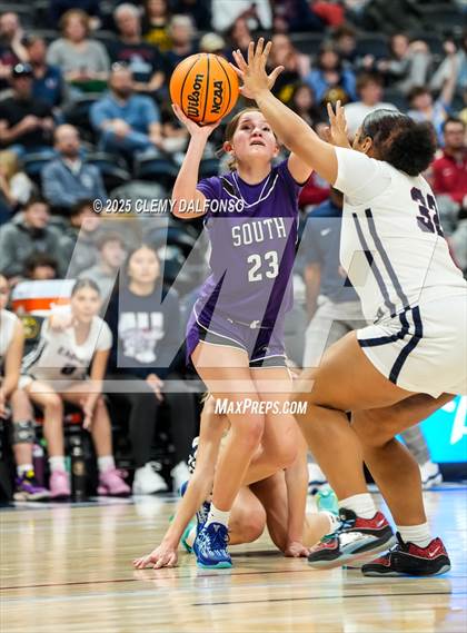 Thumbnail 3 in Denver South vs Dakota Ridge (Ball Arena) photogallery.