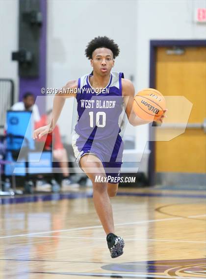 Thumbnail 2 in Dillon Christian vs West Bladen (Adidas Christmas Tournament) photogallery.