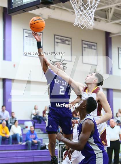 Thumbnail 3 in Dillon Christian vs West Bladen (Adidas Christmas Tournament) photogallery.