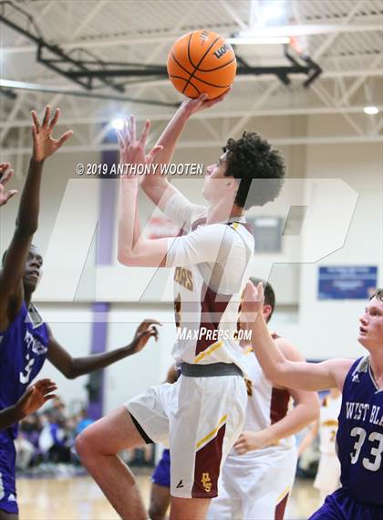Thumbnail 3 in Dillon Christian vs West Bladen (Adidas Christmas Tournament) photogallery.