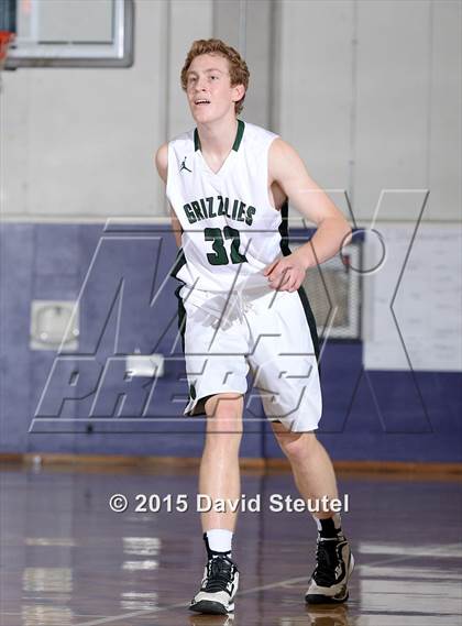 Thumbnail 1 in Oak Ridge vs. Granite Bay (St. Hope Elite Classic) photogallery.