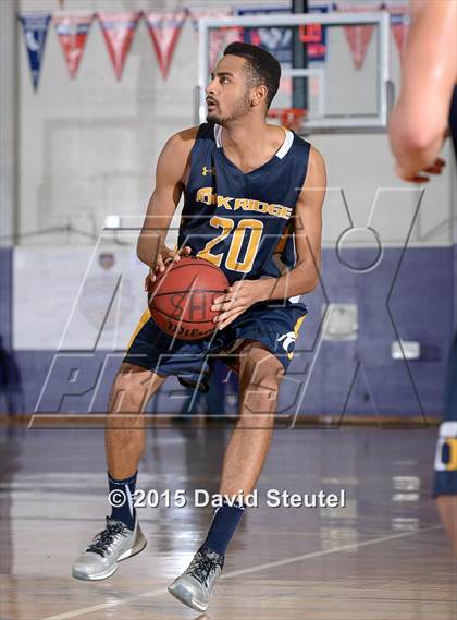 Thumbnail 2 in Oak Ridge vs. Granite Bay (St. Hope Elite Classic) photogallery.