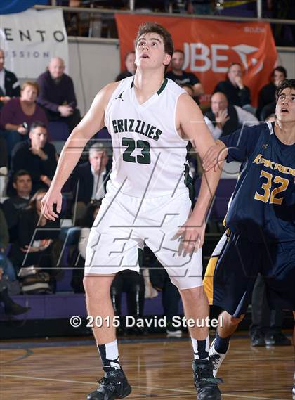 Thumbnail 2 in Oak Ridge vs. Granite Bay (St. Hope Elite Classic) photogallery.