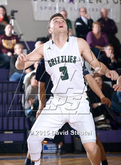 Thumbnail 1 in Oak Ridge vs. Granite Bay (St. Hope Elite Classic) photogallery.