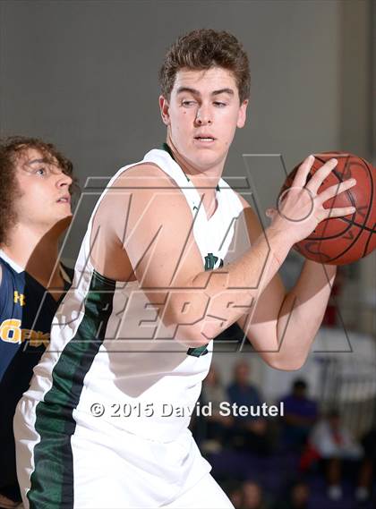 Thumbnail 3 in Oak Ridge vs. Granite Bay (St. Hope Elite Classic) photogallery.