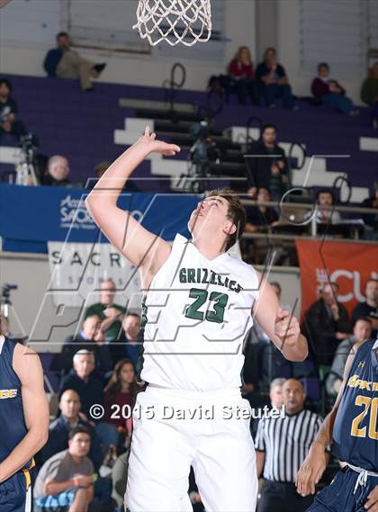 Thumbnail 2 in Oak Ridge vs. Granite Bay (St. Hope Elite Classic) photogallery.