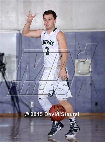 Thumbnail 3 in Oak Ridge vs. Granite Bay (St. Hope Elite Classic) photogallery.