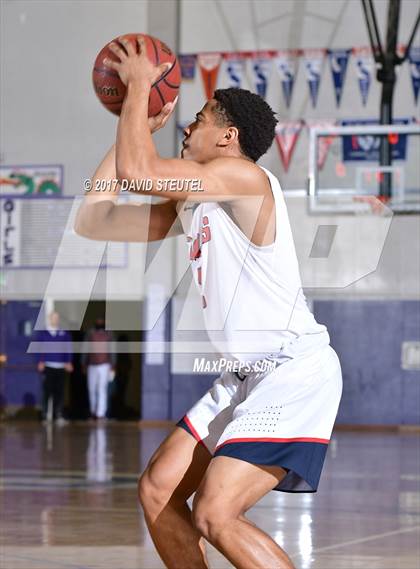Thumbnail 3 in St. Patrick-St. Vincent vs. Pleasant Grove (St. Hope Elite Classic) photogallery.