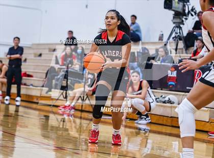 Thumbnail 1 in Carondelet vs 'Iolani (Iolani Classic Honolulu - Day 3) photogallery.