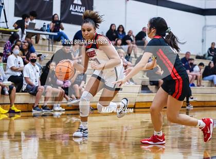 Thumbnail 1 in Carondelet vs 'Iolani (Iolani Classic Honolulu - Day 3) photogallery.