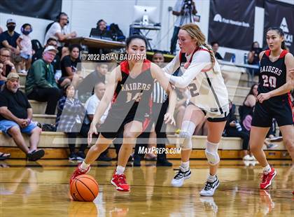 Thumbnail 2 in Carondelet vs 'Iolani (Iolani Classic Honolulu - Day 3) photogallery.