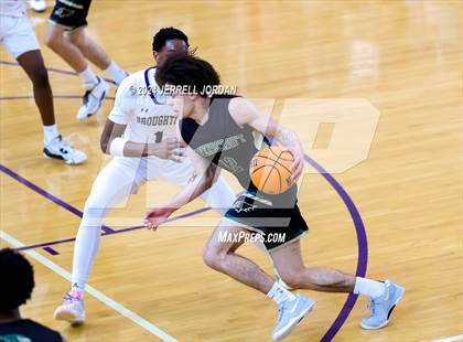 Thumbnail 1 in Ravencroft vs Broughton (John Wall Holiday Invitational) photogallery.