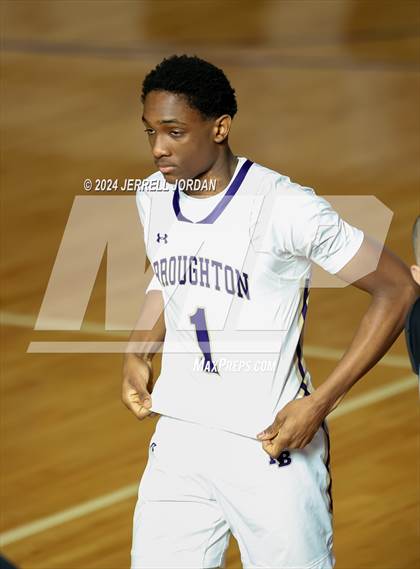 Thumbnail 2 in Ravencroft vs Broughton (John Wall Holiday Invitational) photogallery.