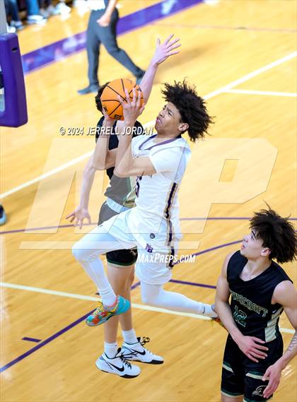 Thumbnail 1 in Ravencroft vs Broughton (John Wall Holiday Invitational) photogallery.
