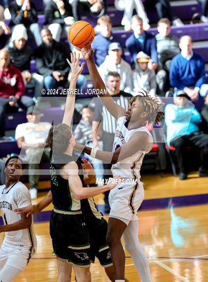 Thumbnail 3 in Ravencroft vs Broughton (John Wall Holiday Invitational) photogallery.