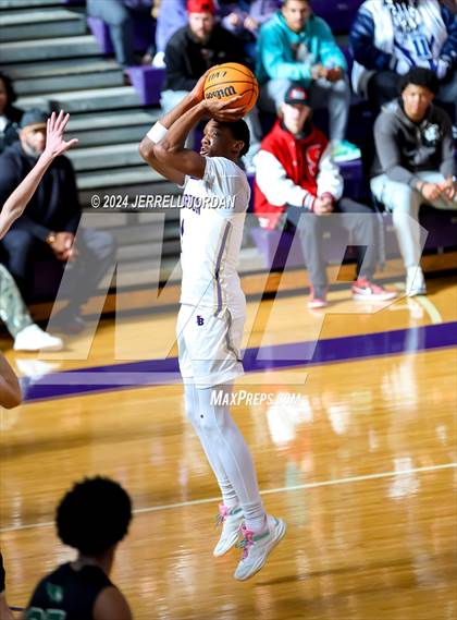 Thumbnail 3 in Ravencroft vs Broughton (John Wall Holiday Invitational) photogallery.