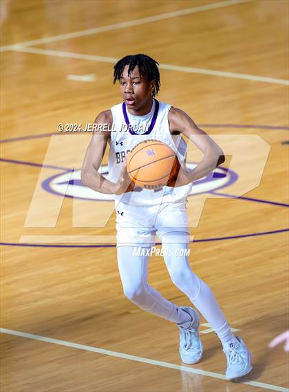 Thumbnail 1 in Ravencroft vs Broughton (John Wall Holiday Invitational) photogallery.
