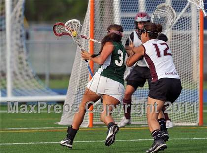 Thumbnail 2 in Tampa Catholic vs. Douglas (State Playoffs) photogallery.