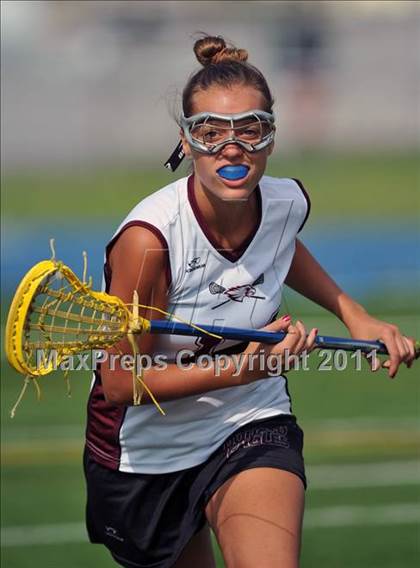 Thumbnail 2 in Tampa Catholic vs. Douglas (State Playoffs) photogallery.