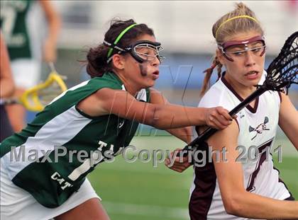 Thumbnail 3 in Tampa Catholic vs. Douglas (State Playoffs) photogallery.