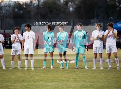 Thumbnail 2 in Regis Jesuit vs Denver East (CHSAA 5A Semifinals) photogallery.