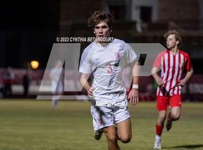 Thumbnail 3 in Regis Jesuit vs Denver East (CHSAA 5A Semifinals) photogallery.