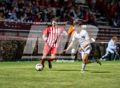 Thumbnail 1 in Regis Jesuit vs Denver East (CHSAA 5A Semifinals) photogallery.