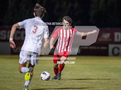 Thumbnail 2 in Regis Jesuit vs Denver East (CHSAA 5A Semifinals) photogallery.