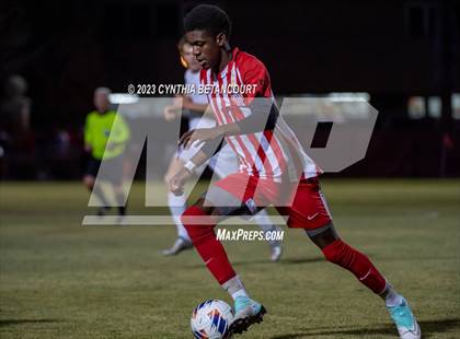 Thumbnail 3 in Regis Jesuit vs Denver East (CHSAA 5A Semifinals) photogallery.