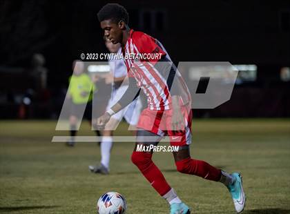 Thumbnail 1 in Regis Jesuit vs Denver East (CHSAA 5A Semifinals) photogallery.