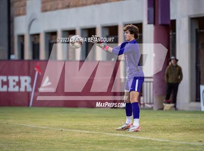 Thumbnail 3 in Regis Jesuit vs Denver East (CHSAA 5A Semifinals) photogallery.