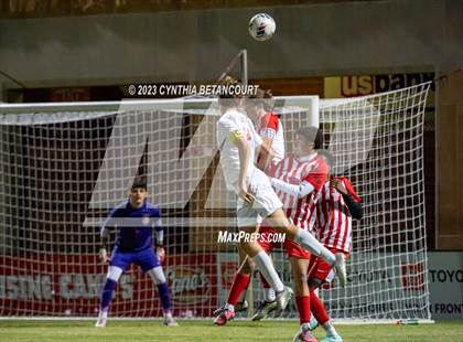 Thumbnail 2 in Regis Jesuit vs Denver East (CHSAA 5A Semifinals) photogallery.