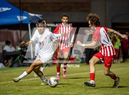 Thumbnail 1 in Regis Jesuit vs Denver East (CHSAA 5A Semifinals) photogallery.