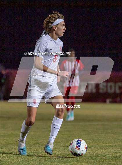 Thumbnail 1 in Regis Jesuit vs Denver East (CHSAA 5A Semifinals) photogallery.