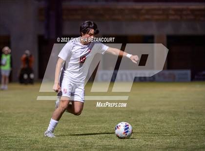 Thumbnail 2 in Regis Jesuit vs Denver East (CHSAA 5A Semifinals) photogallery.