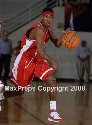 Thumbnail 3 in HS of Commerce vs Norwich Free Academy (Spalding Hoophall Classic) photogallery.