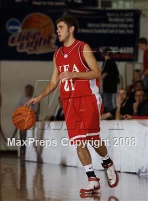 Thumbnail 2 in HS of Commerce vs Norwich Free Academy (Spalding Hoophall Classic) photogallery.