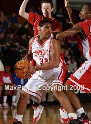 Thumbnail 2 in HS of Commerce vs Norwich Free Academy (Spalding Hoophall Classic) photogallery.